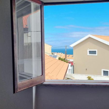 Family Surf Home - Hostel Mafra Exteriér fotografie